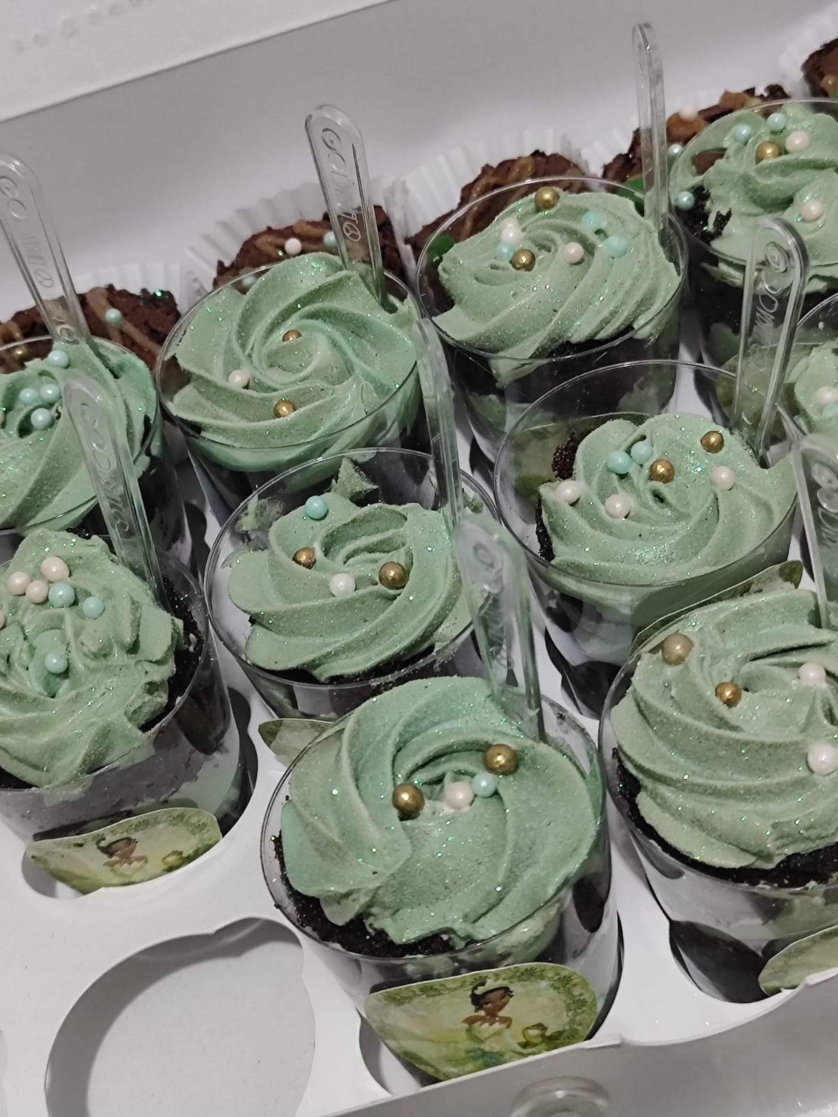 Tortas y postres realizados por Natry Reposteria